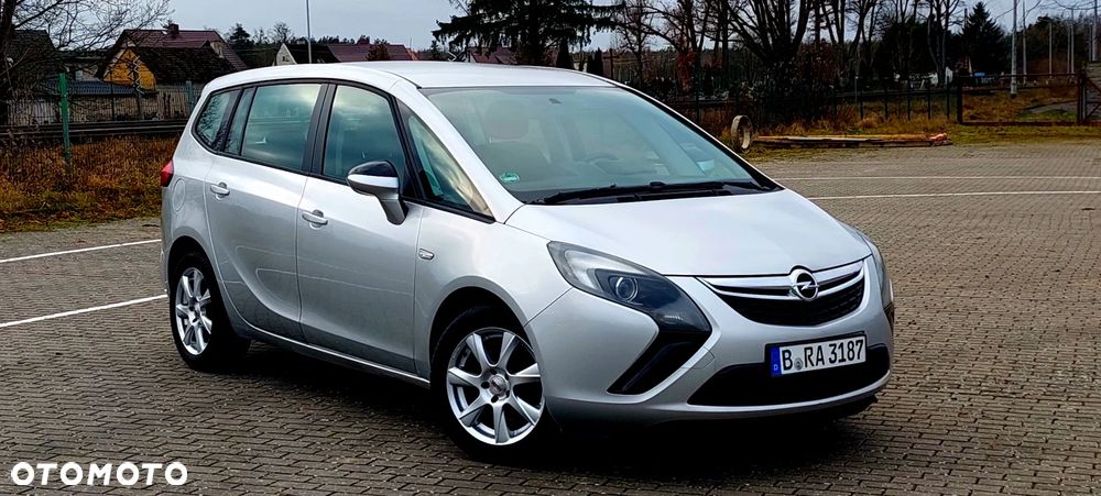 Opel Zafira Tourer 2.0 CDTI Style - 10