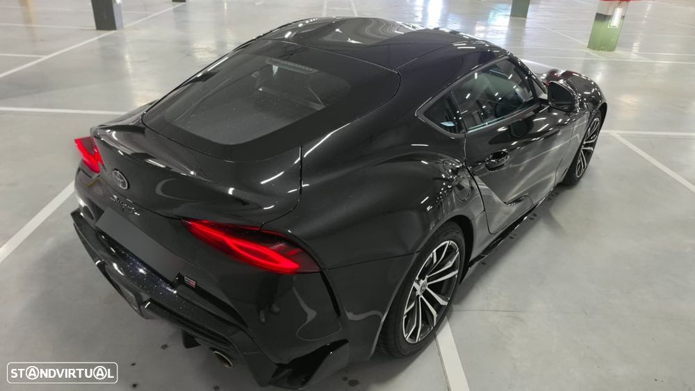 Toyota Supra - 2