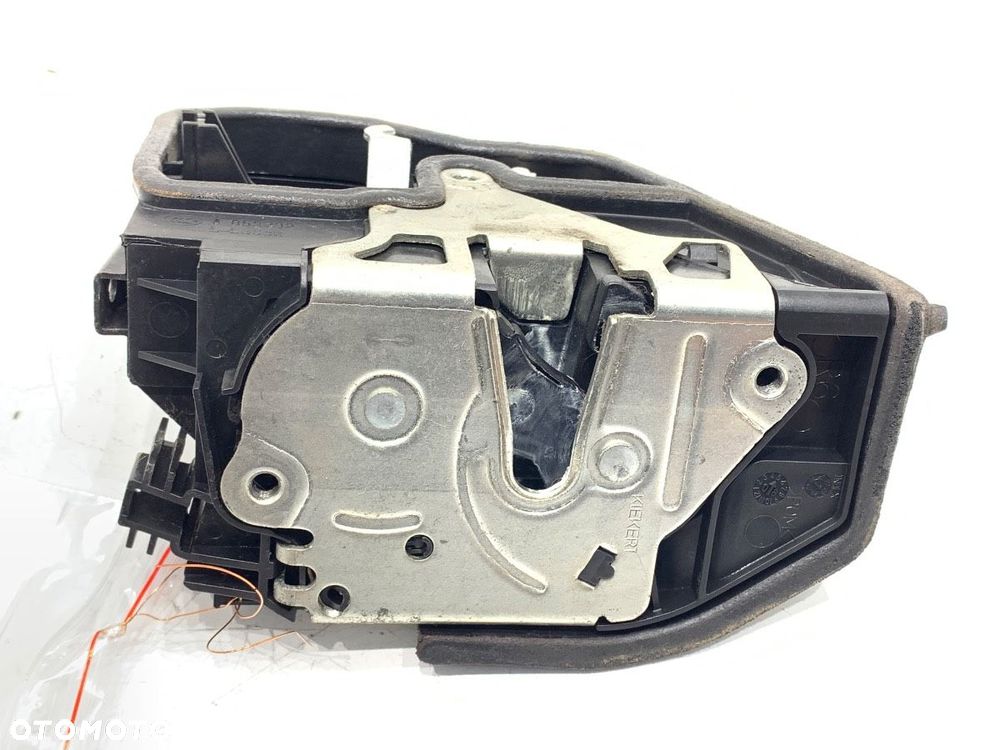 ZAMEK DRZWI PRAWY PRZÓD  BMW 5 (E60) 2003 - 2010 530 i 200 kW [272 KM] benzyna 2007 - 2009 7202146 - 1