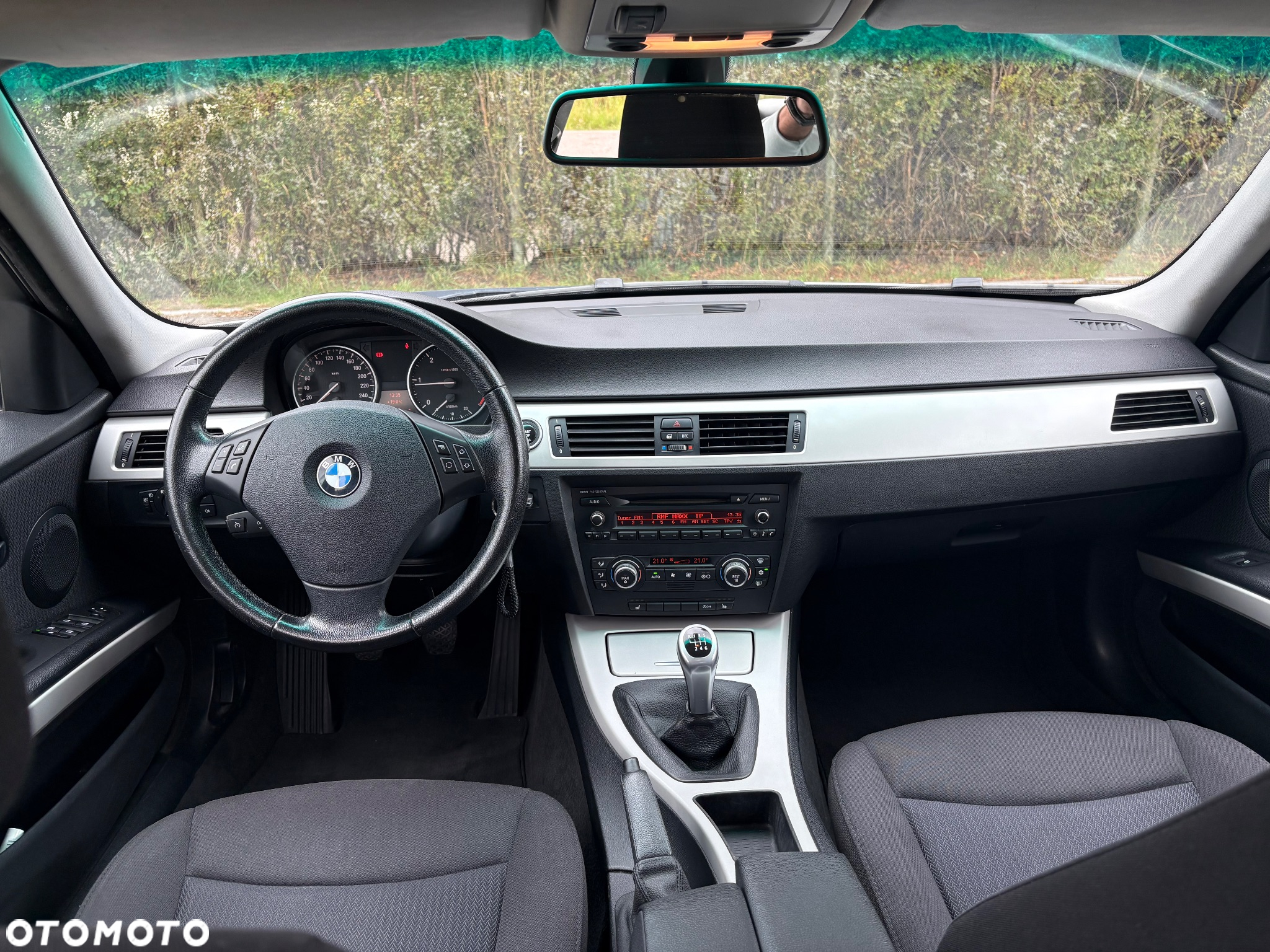 BMW Seria 3 318d DPF Touring - 19