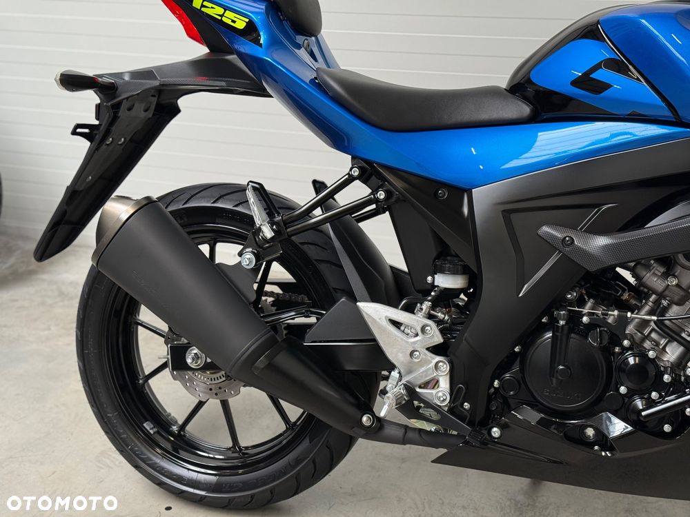 Suzuki GSX - 14