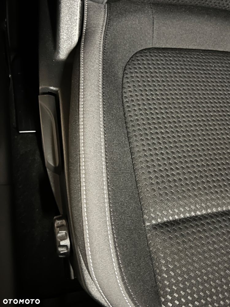 Ford Focus Turnier 1.5 EcoBlue Start-Stopp-System ACTIVE X - 18