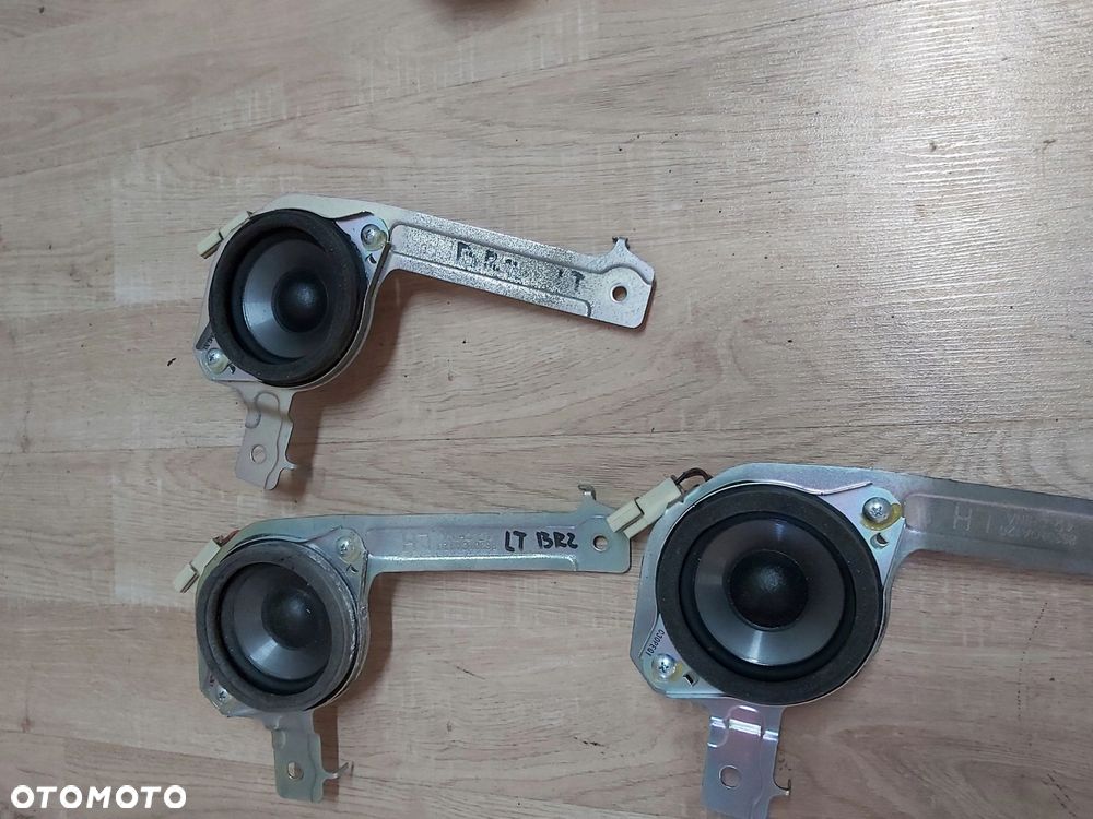 TOYOTA GT86 Subaru BRZ głośnik tył prawy mocowanie - 4