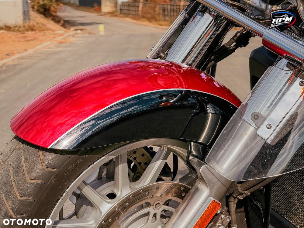 Suzuki Boulevard - 17