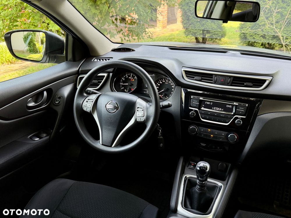 Nissan Qashqai 1.2 DIG-T Visia - 8