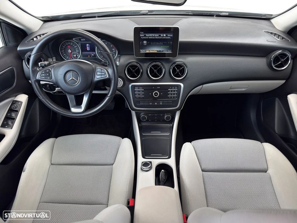 Mercedes-Benz A 180 d 7G DCT - 9