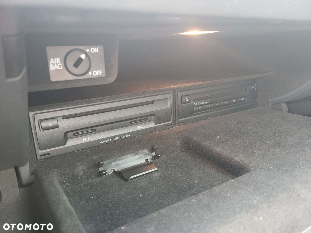 Audi A6 Avant - 17