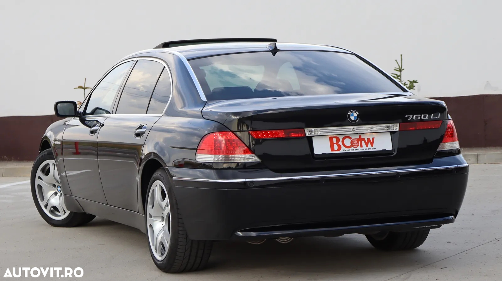 BMW Seria 7 760i A - 12