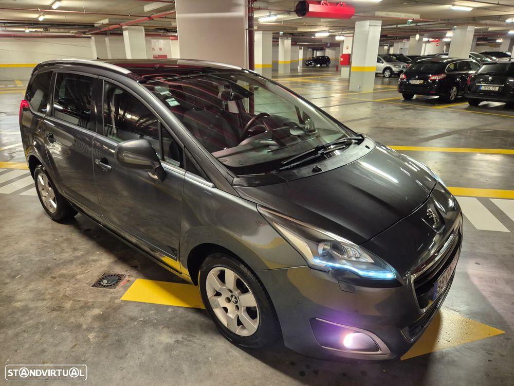 Peugeot 5008 1.6 E-HDi Allure 2-Tronic - 8