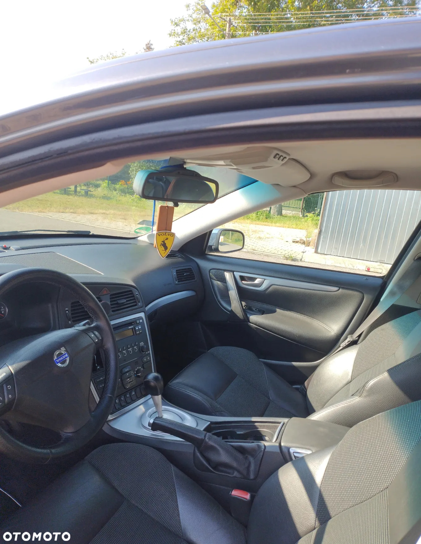 Volvo S60 2.4 - 7