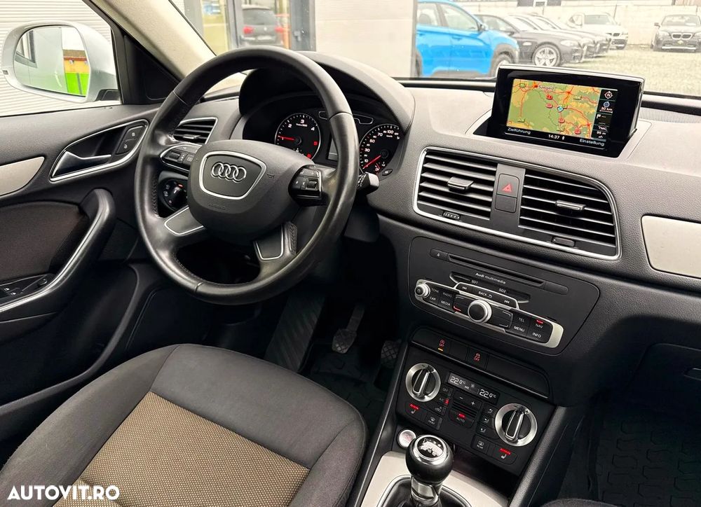 Audi Q3 2.0 TDI - 9