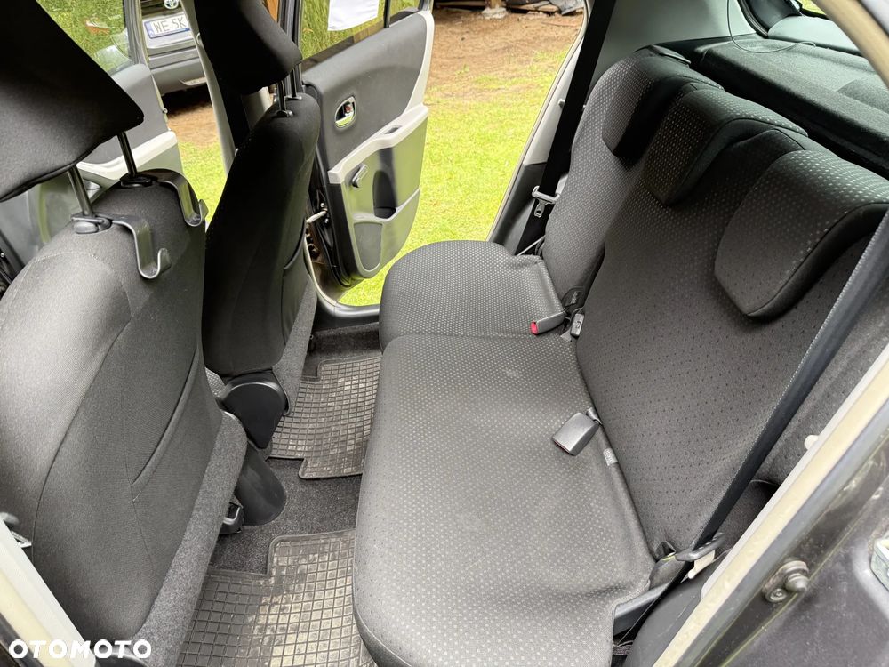 Toyota Yaris 1.33 Premium - 21