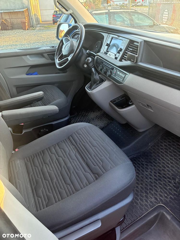 Volkswagen Caravelle 2.0 TDI L2 Comfortline - 4