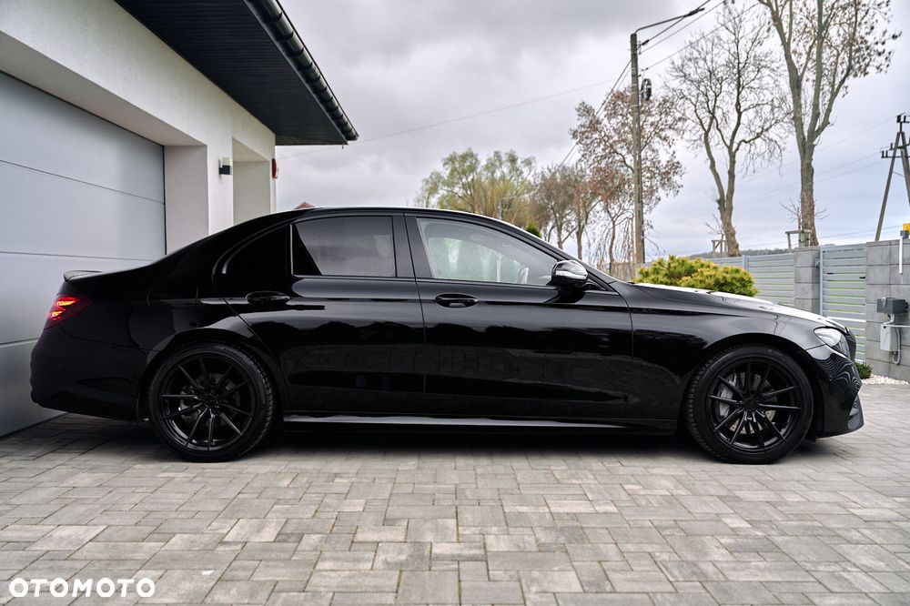 Mercedes-Benz Klasa E 220 d 4-Matic AMG - 15