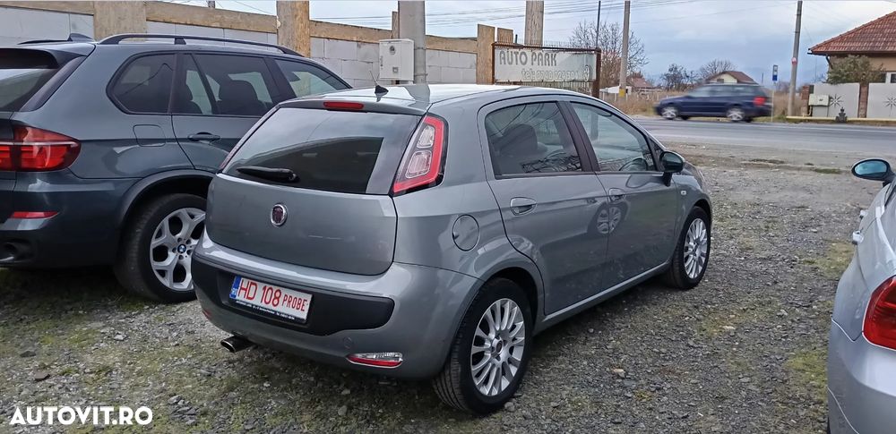 Fiat Grande Punto 1.4 16V Emotion - 4