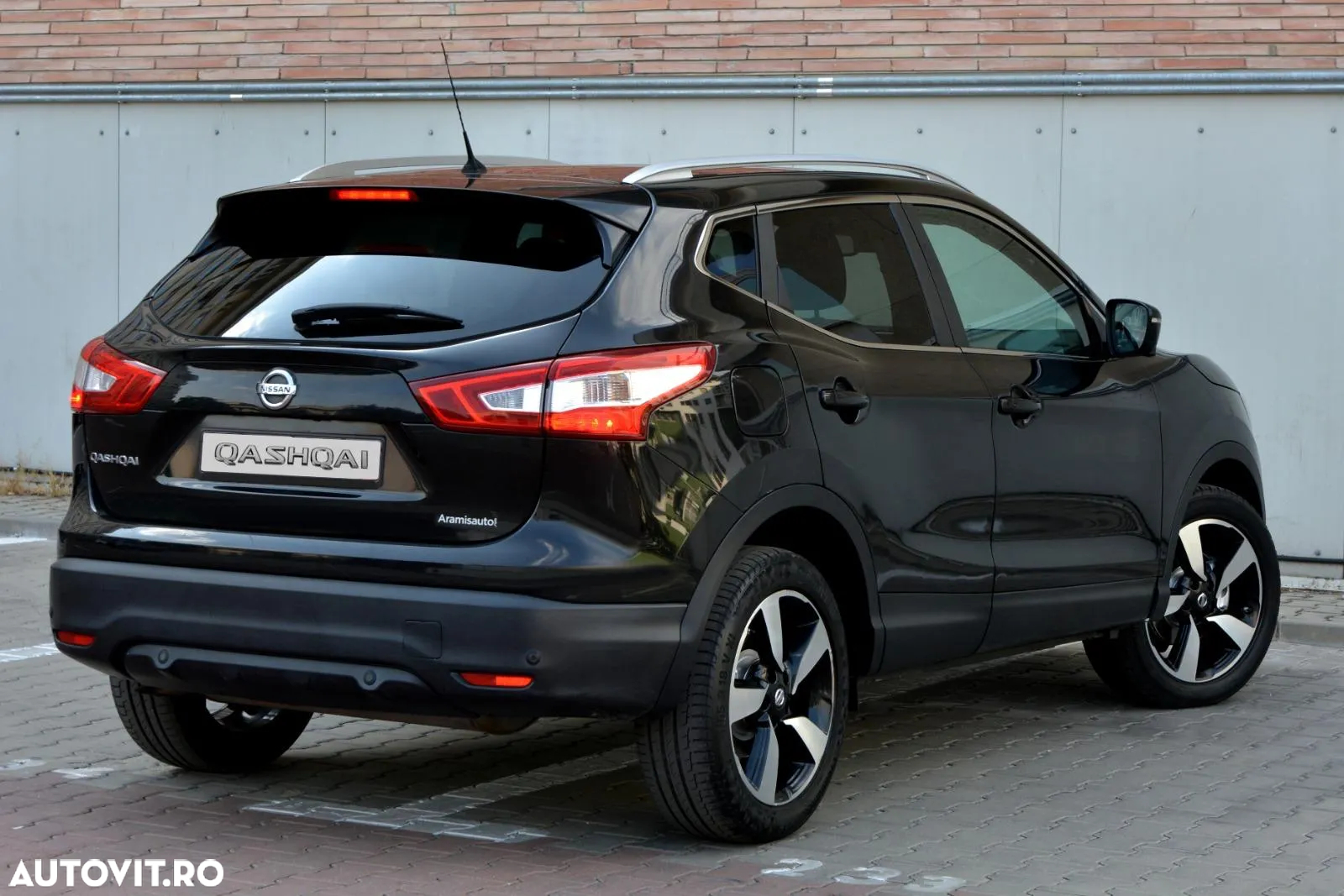 Nissan Qashqai 1.5 DCI Start/Stop Tekna - 8