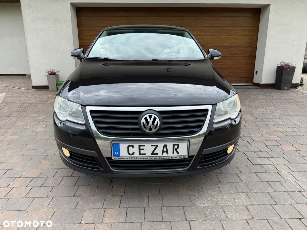 Volkswagen Passat - 3