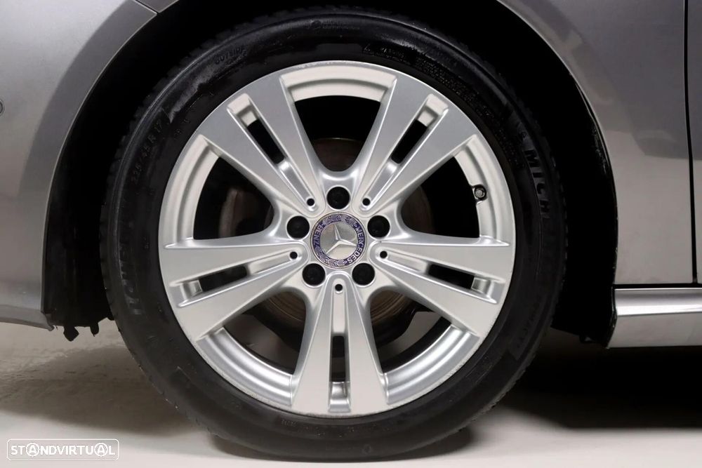 Mercedes-Benz A 180 d AMG Line - 10