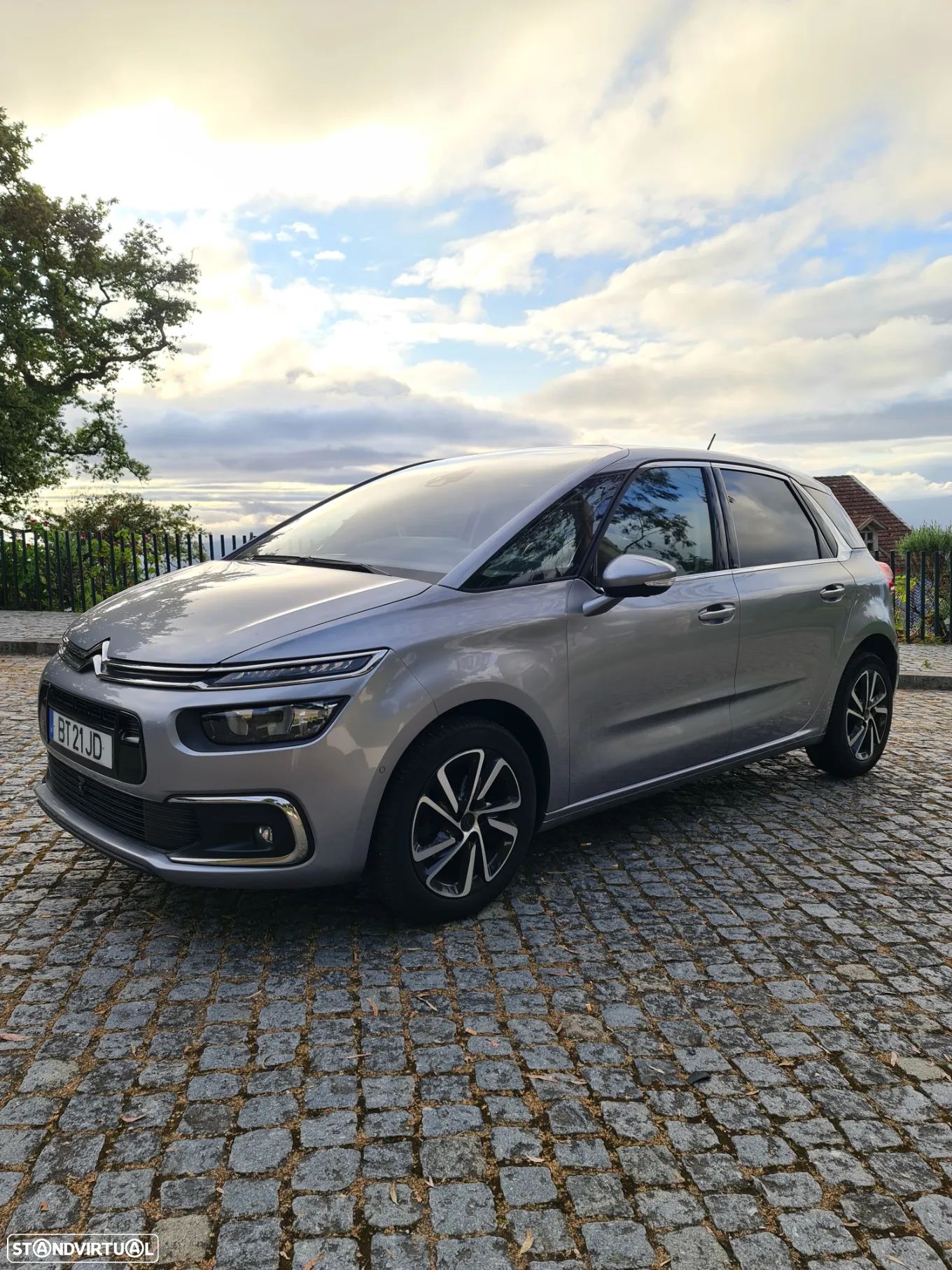 Citroën C4 Spacetourer 1.2 PureTech Feel EAT8 - 1