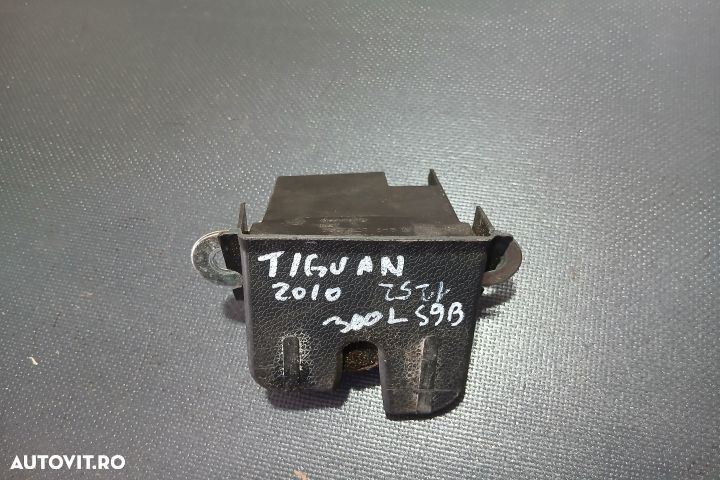 Broasca hayon 5M0827505B 5M0827505B Volkswagen VW Tiguan 1 5N [2007 - - 2