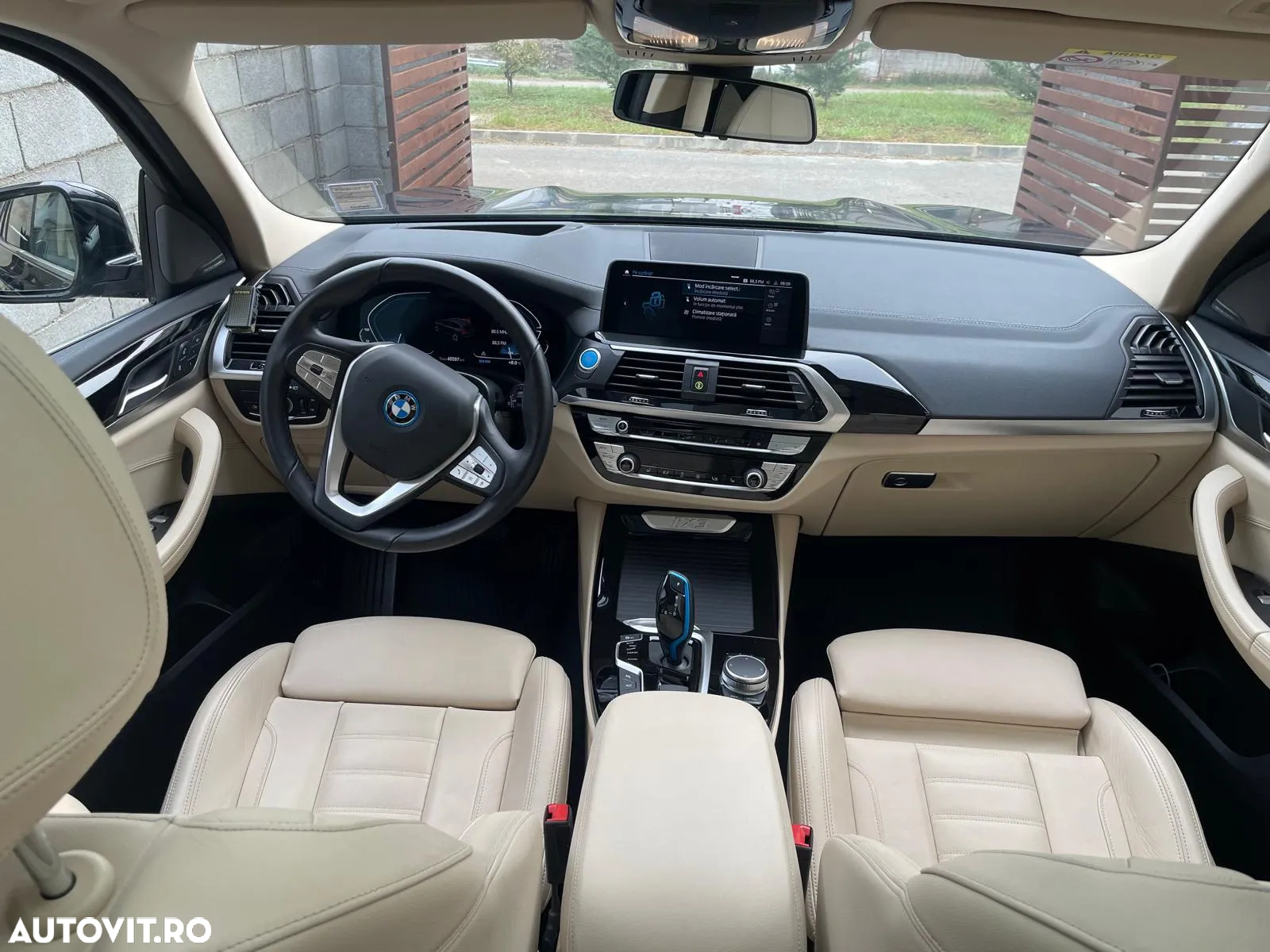 BMW iX3 Standard - 9