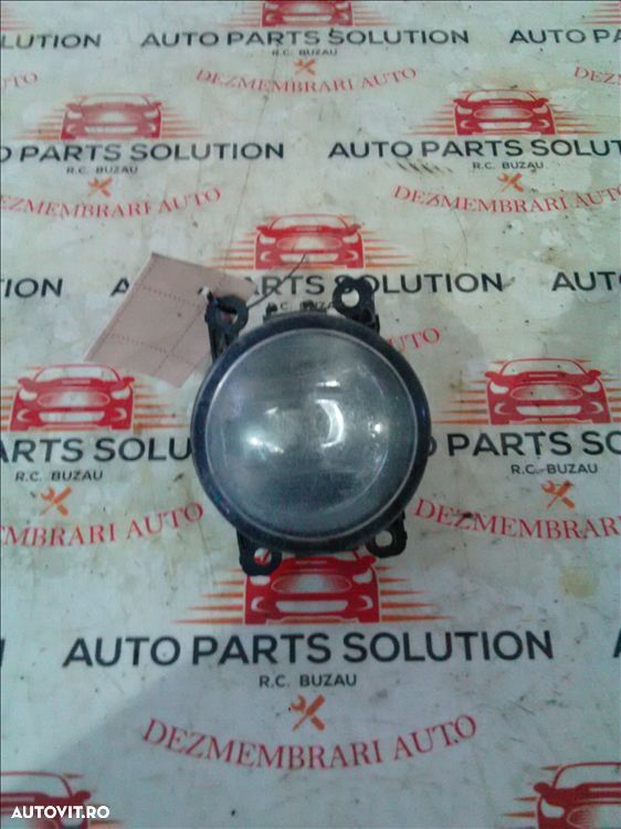 proiector dreapta renault laguna 3 2.0dci an fabr. 2011 - 1