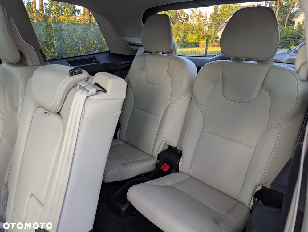 Volvo XC 90 T6 AWD Momentum 7os - 19