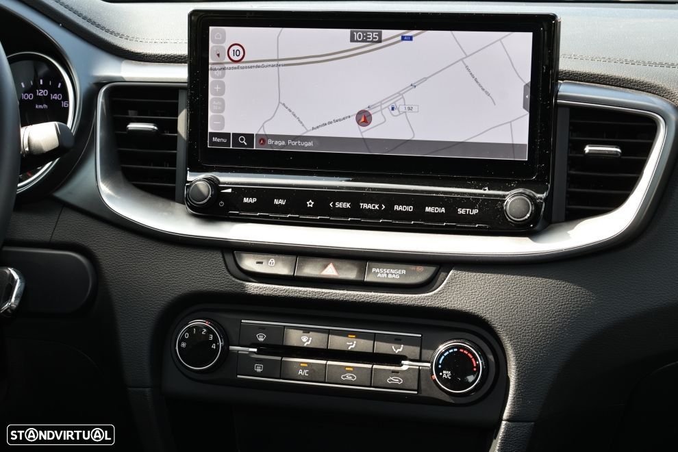 Kia XCeed 1.0 T-GDI Dynamic+ - 10