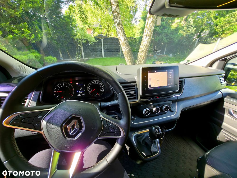 Renault Trafic - 15