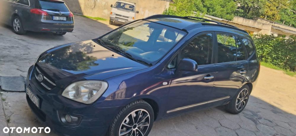 Kia Carens 2.0 CRDi Freedom 7os - 1