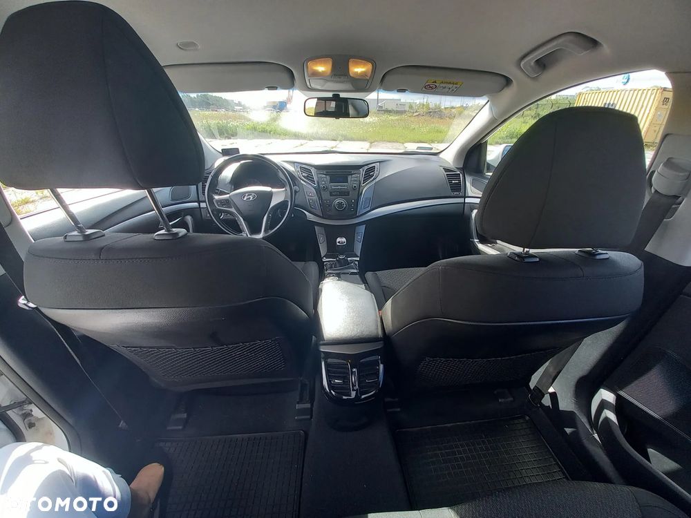 Hyundai i40 1.7 CRDi Comfort - 19