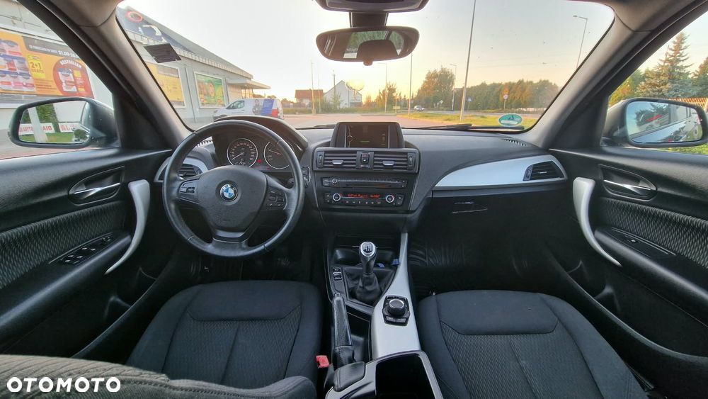 BMW Seria 1 - 11