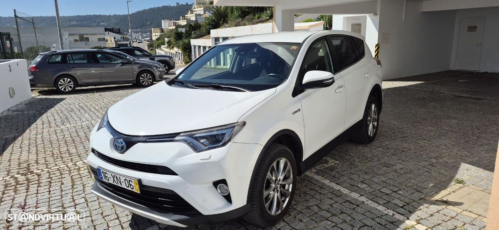 Toyota RAV4 2.5 HSD Exclusive 4WD - 2
