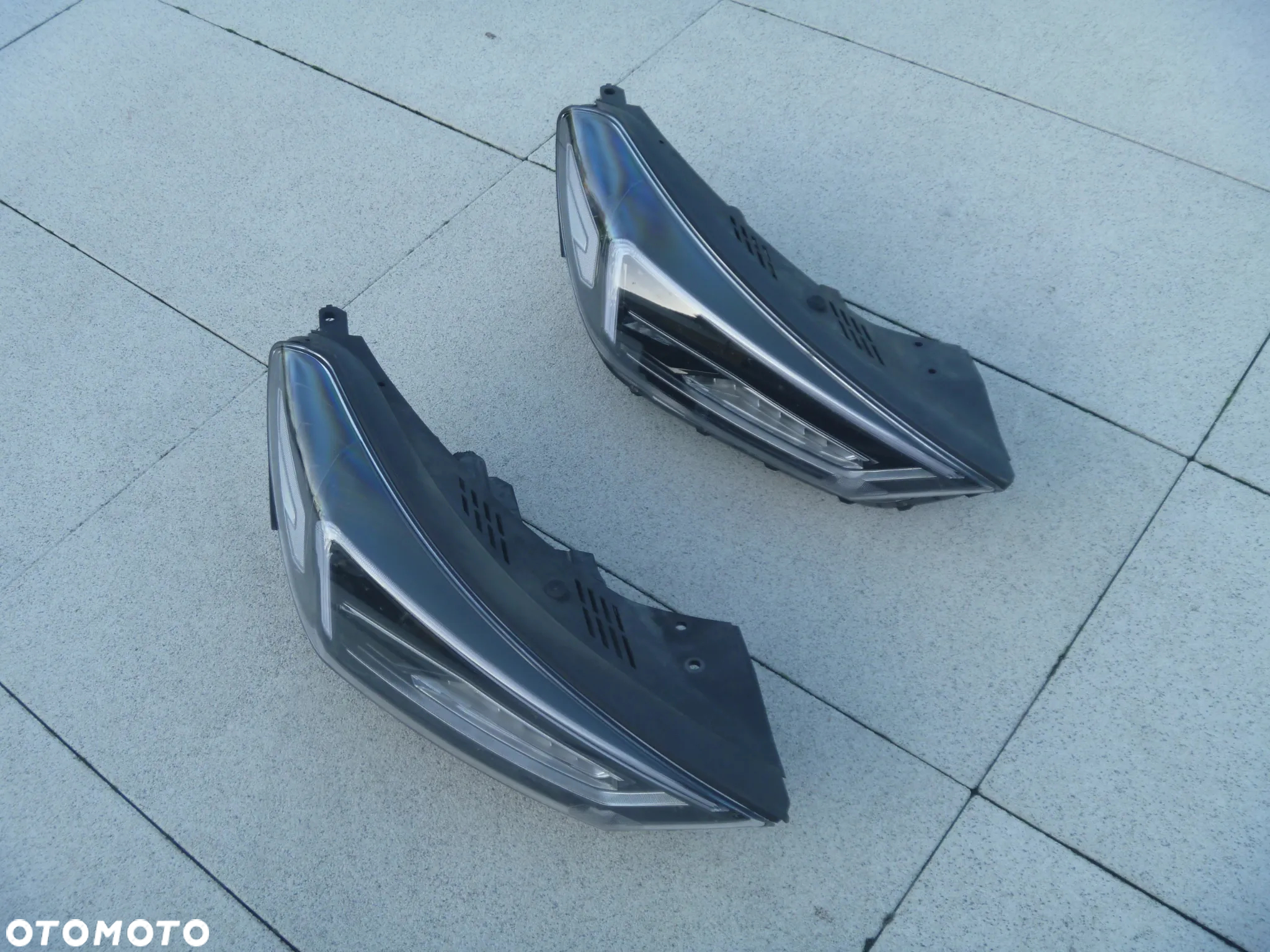 HYUNDAI TUCSON III N-LINE LIFT LAMPA LEWA DRL LED 2018+ 92208D7700 - 7