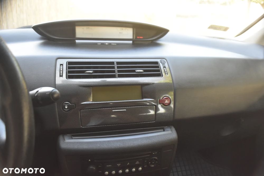 Citroën C4 HDi 110 FAP Tendance - 11