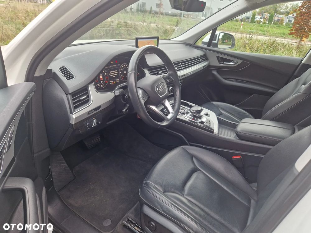 Audi Q7 - 4