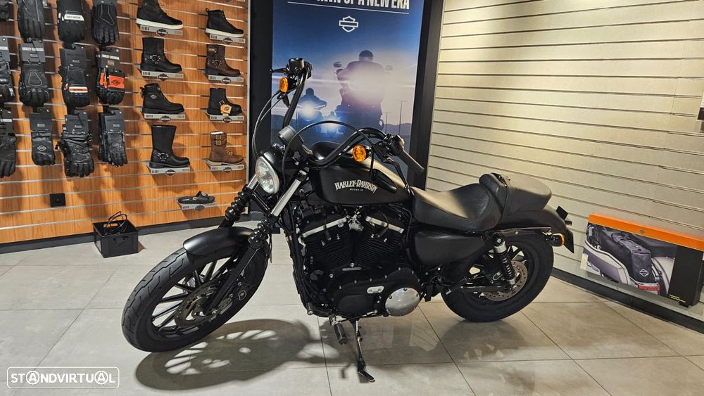 Harley-Davidson Sportster Iron 883 - 2