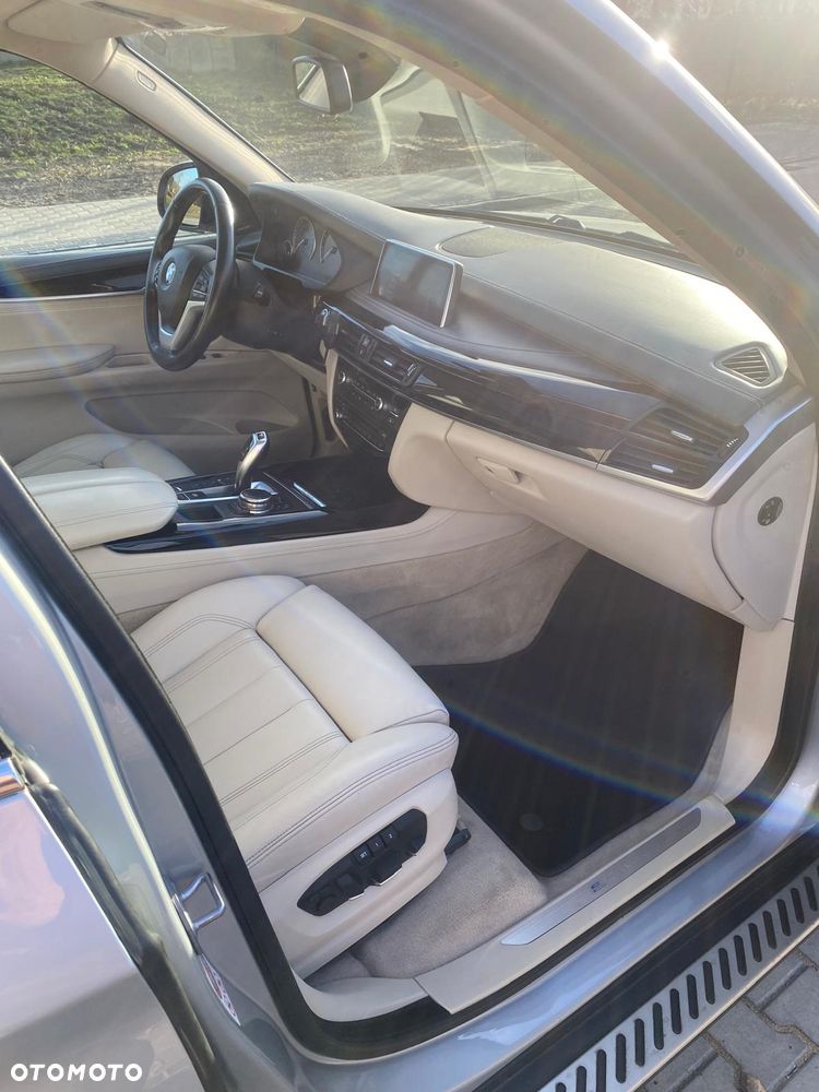 BMW X5 xDrive40e - 12