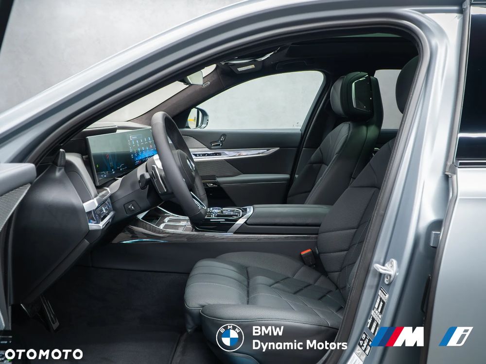 BMW Seria 7 740d xDrive - 16