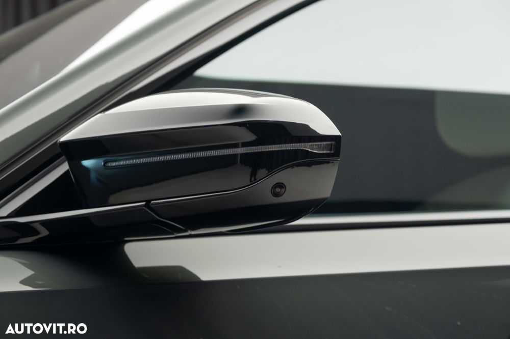 BMW M7 M760e xDrive AT PHEV - 12