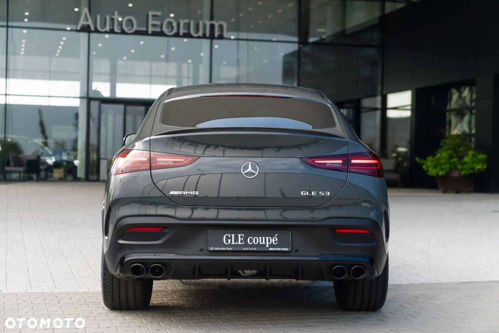 Mercedes-Benz GLE - 10