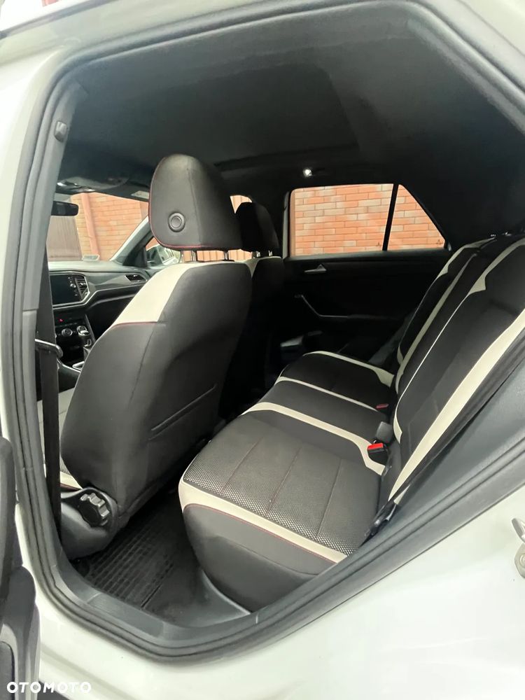 Volkswagen T-Roc 1.5 TSI GPF ACT Premium - 10