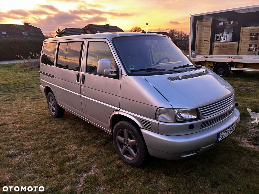 Volkswagen Multivan Standard - 1