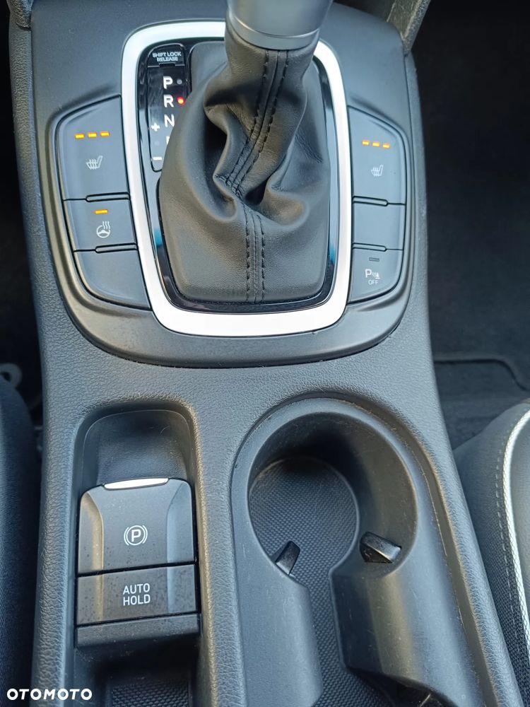 Hyundai Kona 1.6 GDI Hybrid Executive DCT - 18