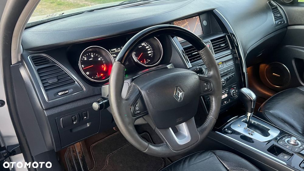Renault Latitude 2.0 dCi Initiale - 17