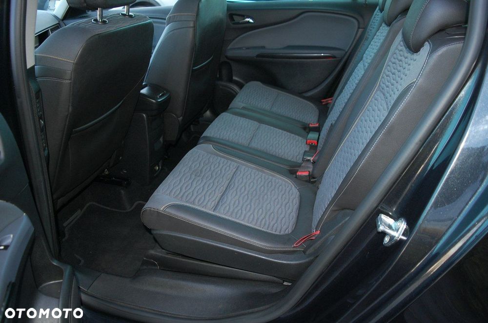 Opel Zafira - 30