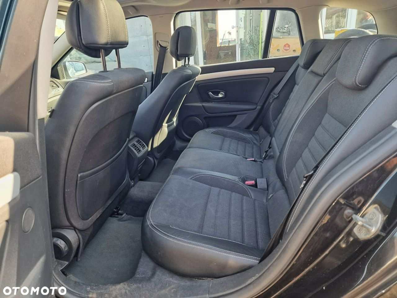 Renault Laguna dCi 150 FAP Dynamique - 29