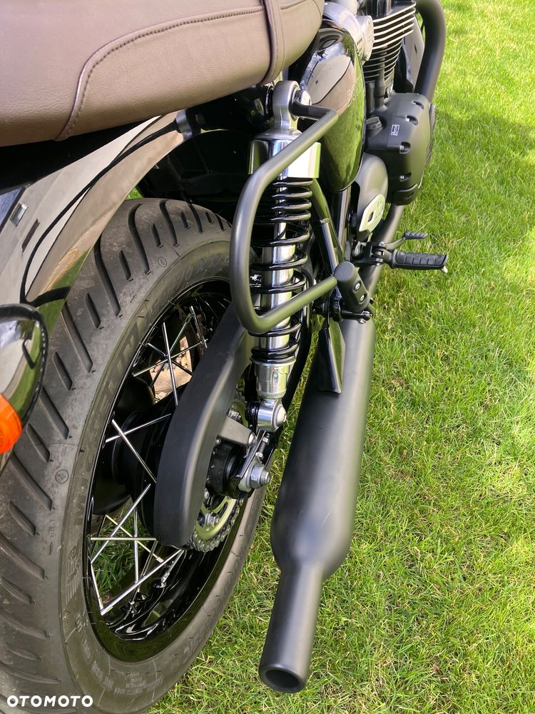 Triumph Bonneville - 5