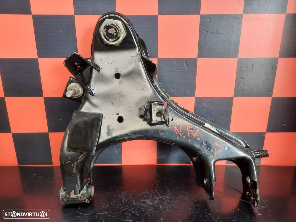 Braço Suspensão Frente Direito Nissan Pick Up (D22) - 1