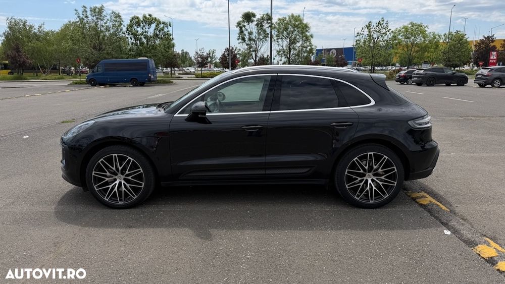 Porsche Macan Standard - 1
